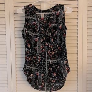 No Boundaries lace up tank